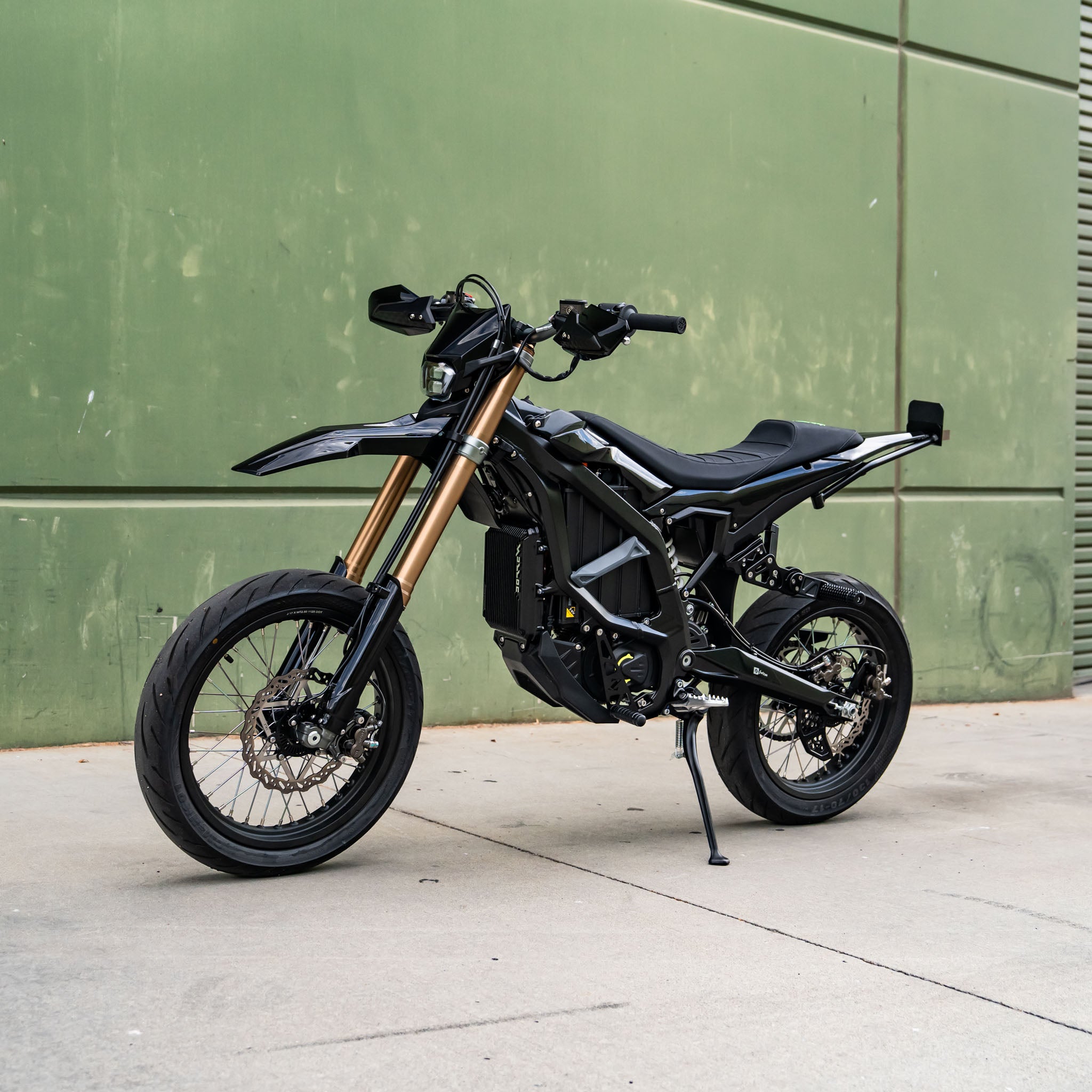 Surron Ultra Bee 12 Bar