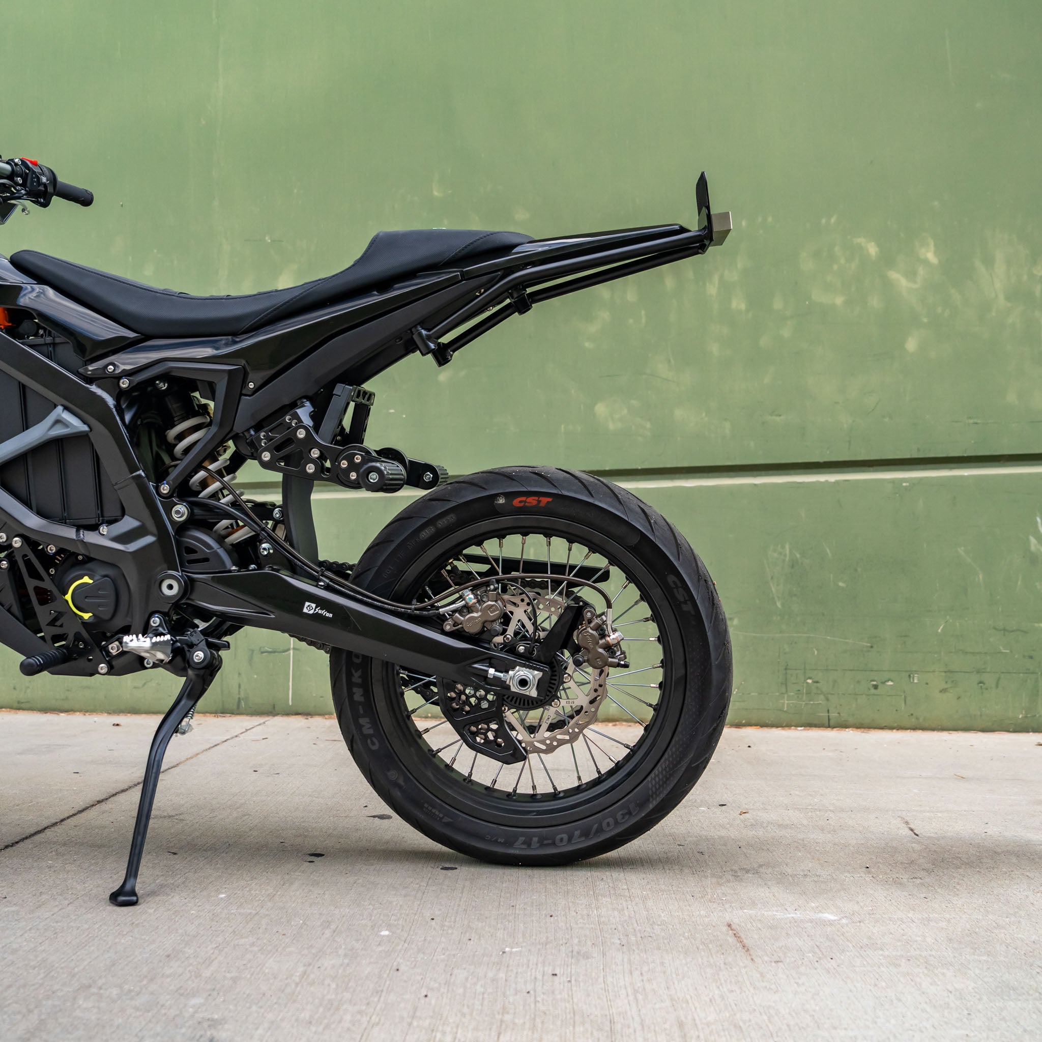 Surron Ultra Bee 12 Bar