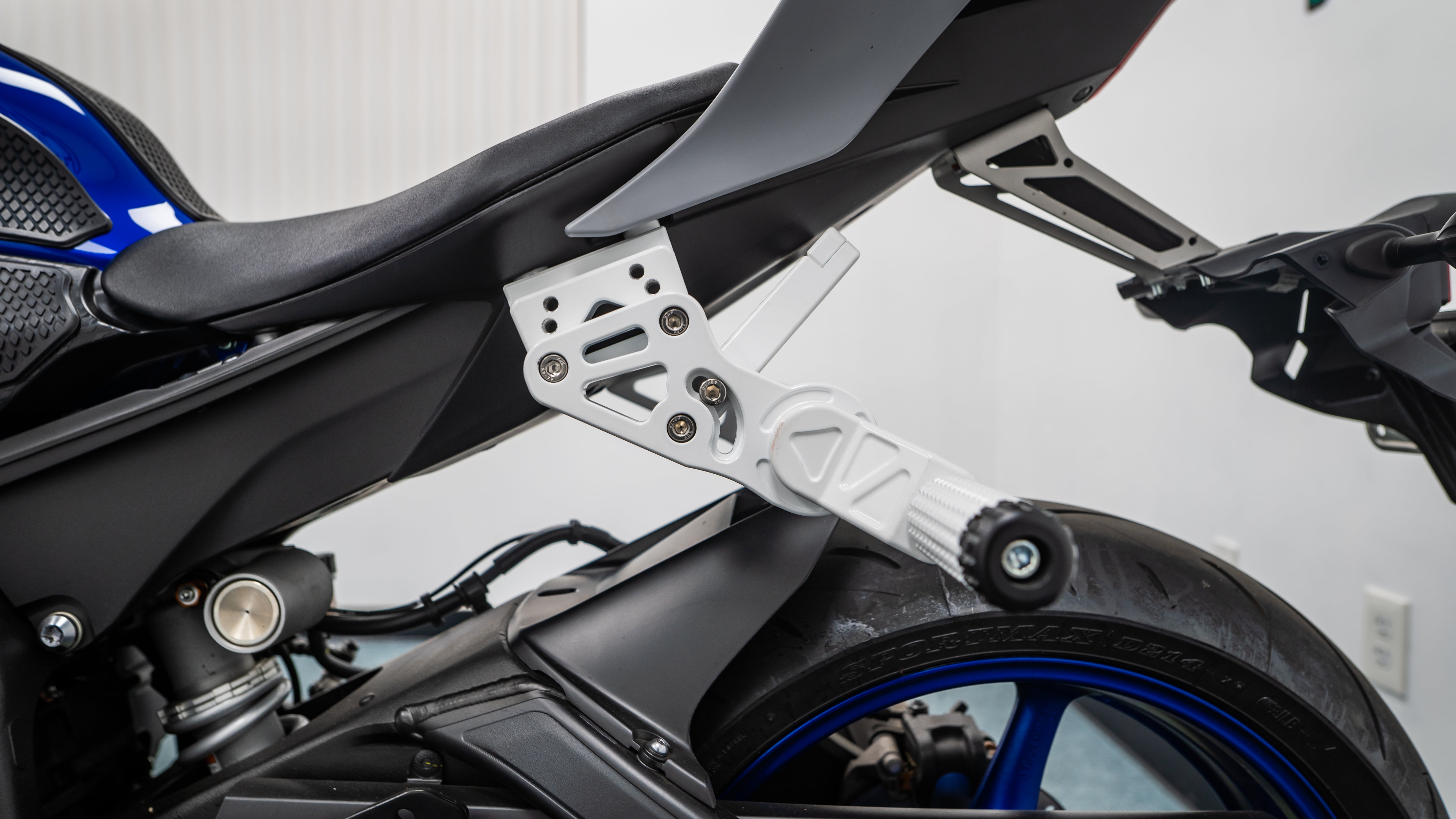 Impaktech Adjustable Subcage Yamaha R6 | 2006-2020