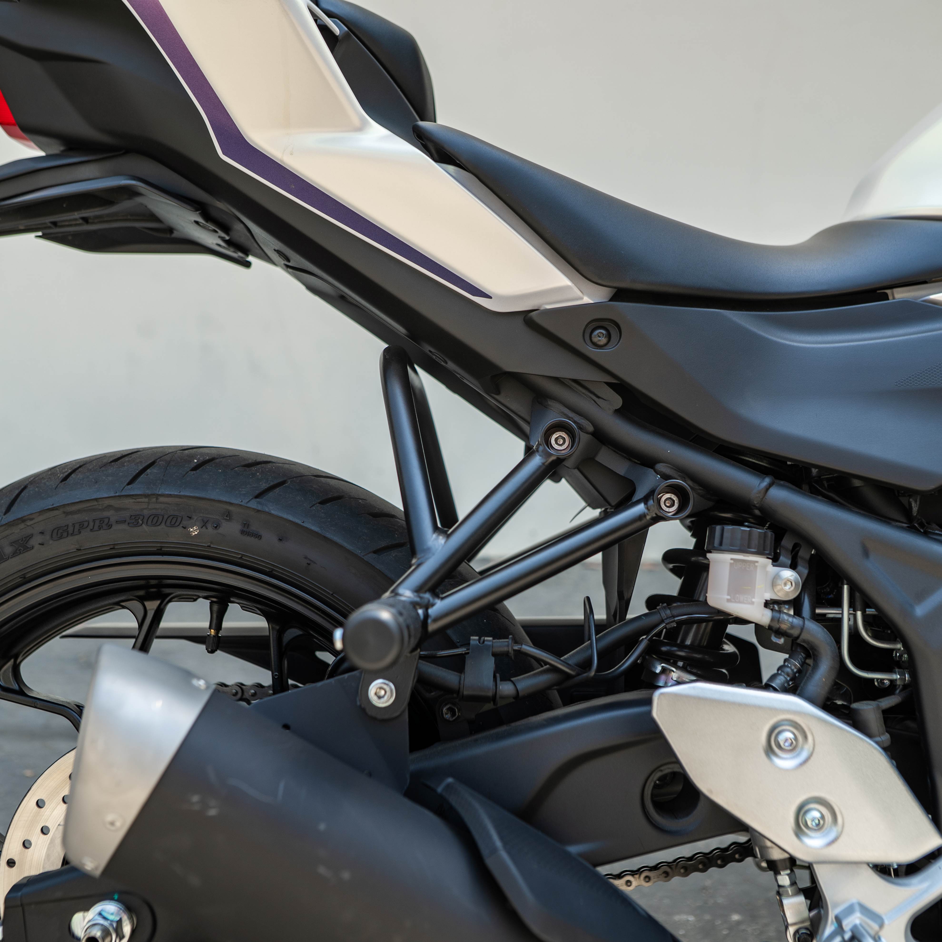 Steel Subcage Yamaha R3 | 2025