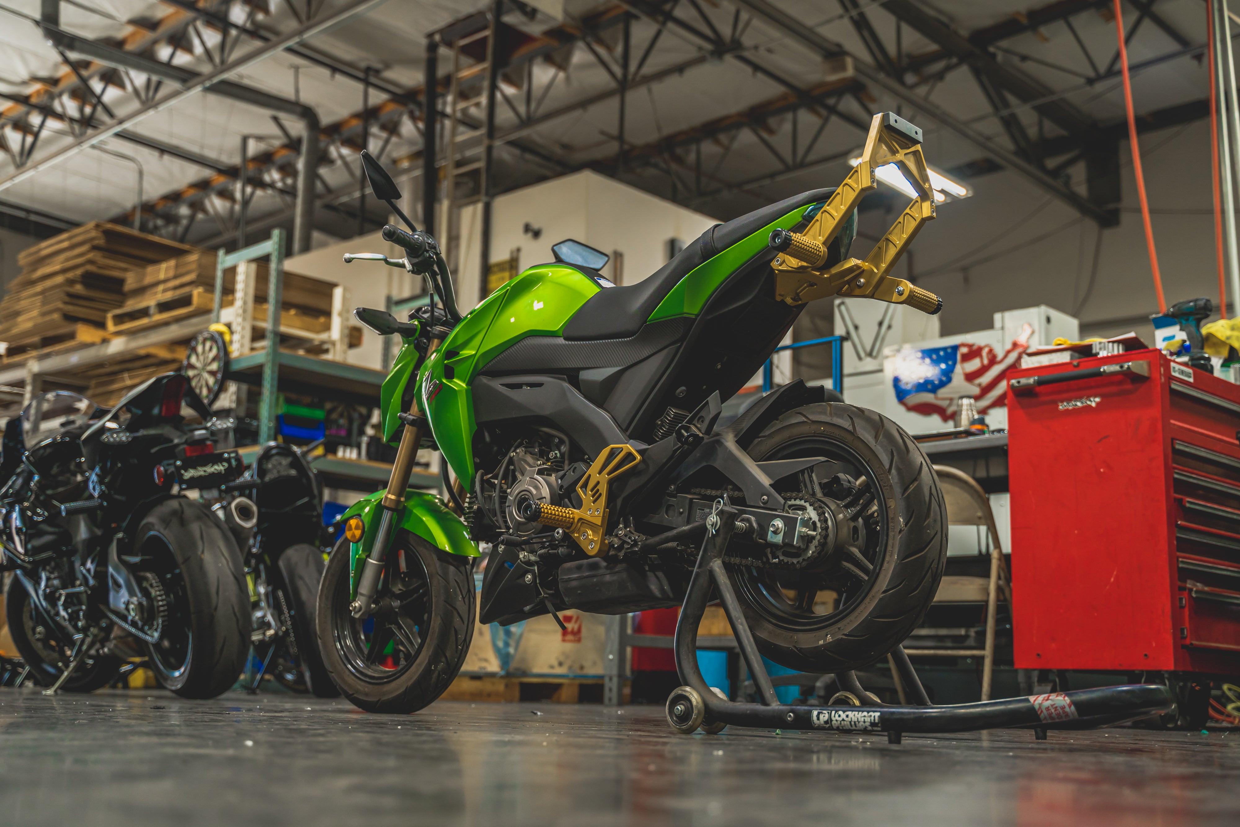Kawasaki Z125 REARSETS - ImpakTech