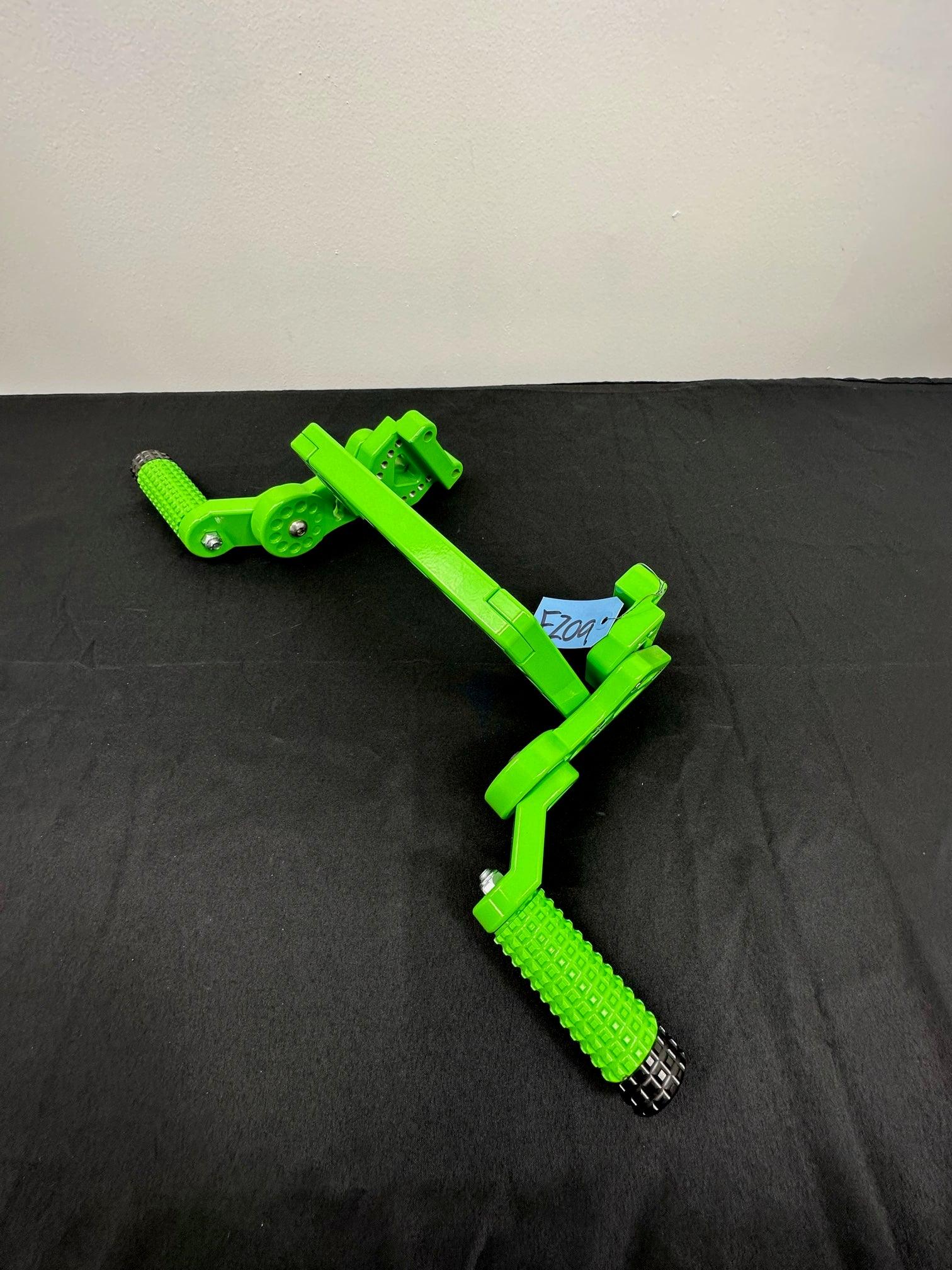 Yamaha FZ-09/MT-09 Adjustable Subcage Kawasaki Green - ImpakTech