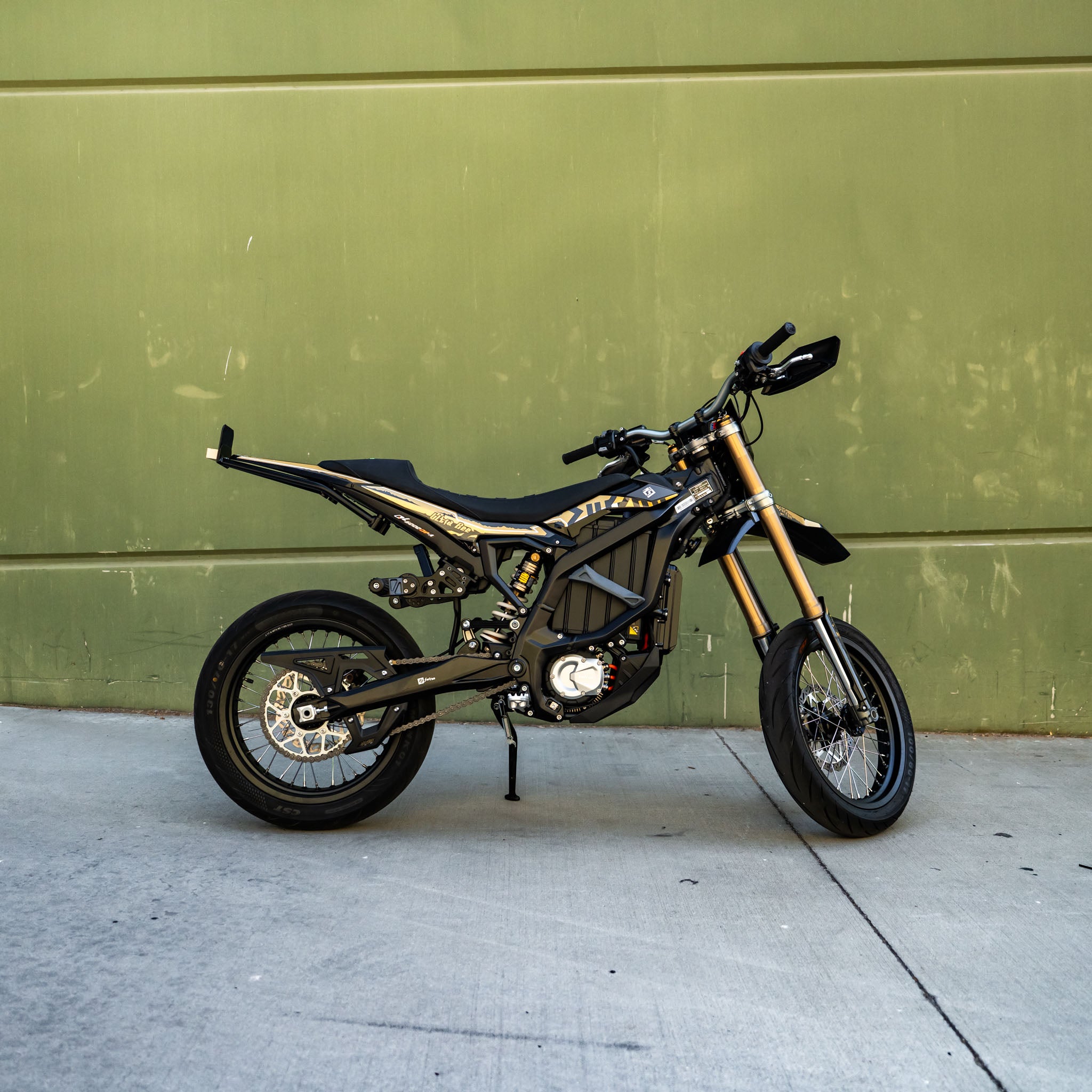 Surron Ultra Bee 12 Bar