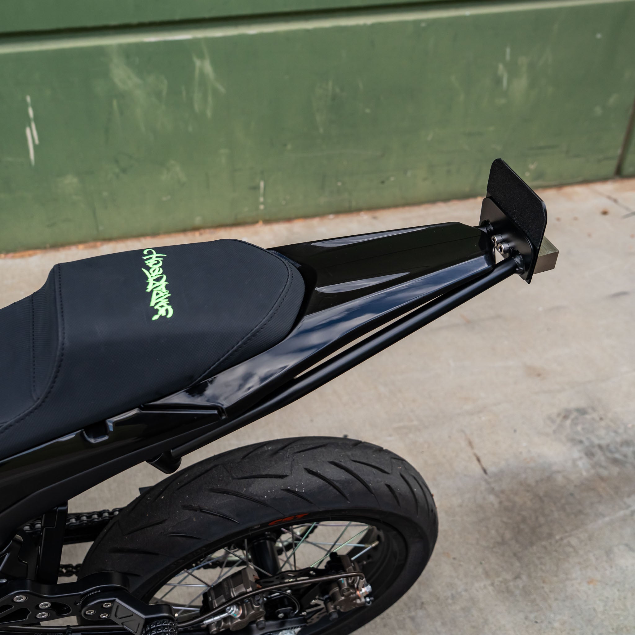 Surron Ultra Bee 12 Bar