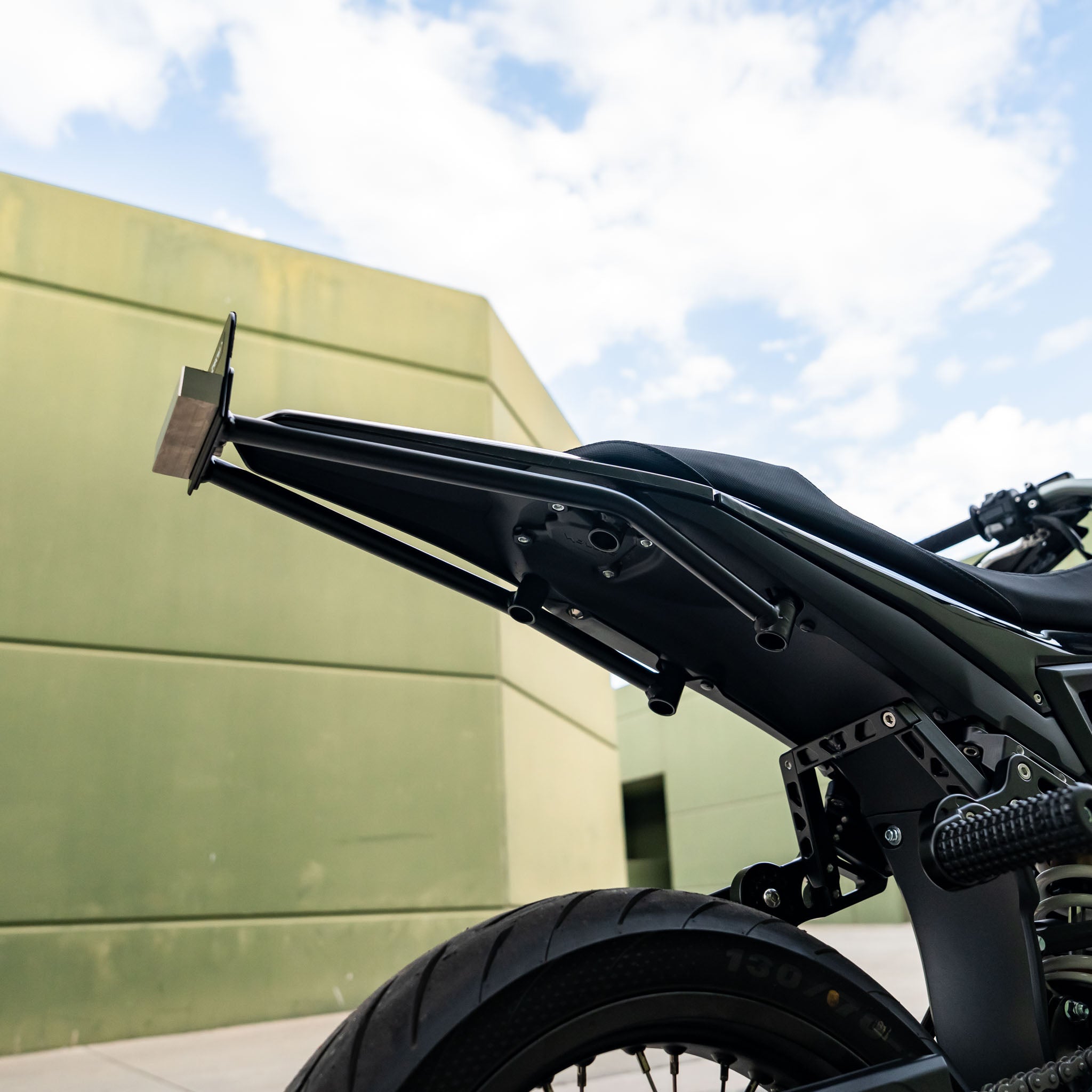Surron Ultra Bee 12 Bar