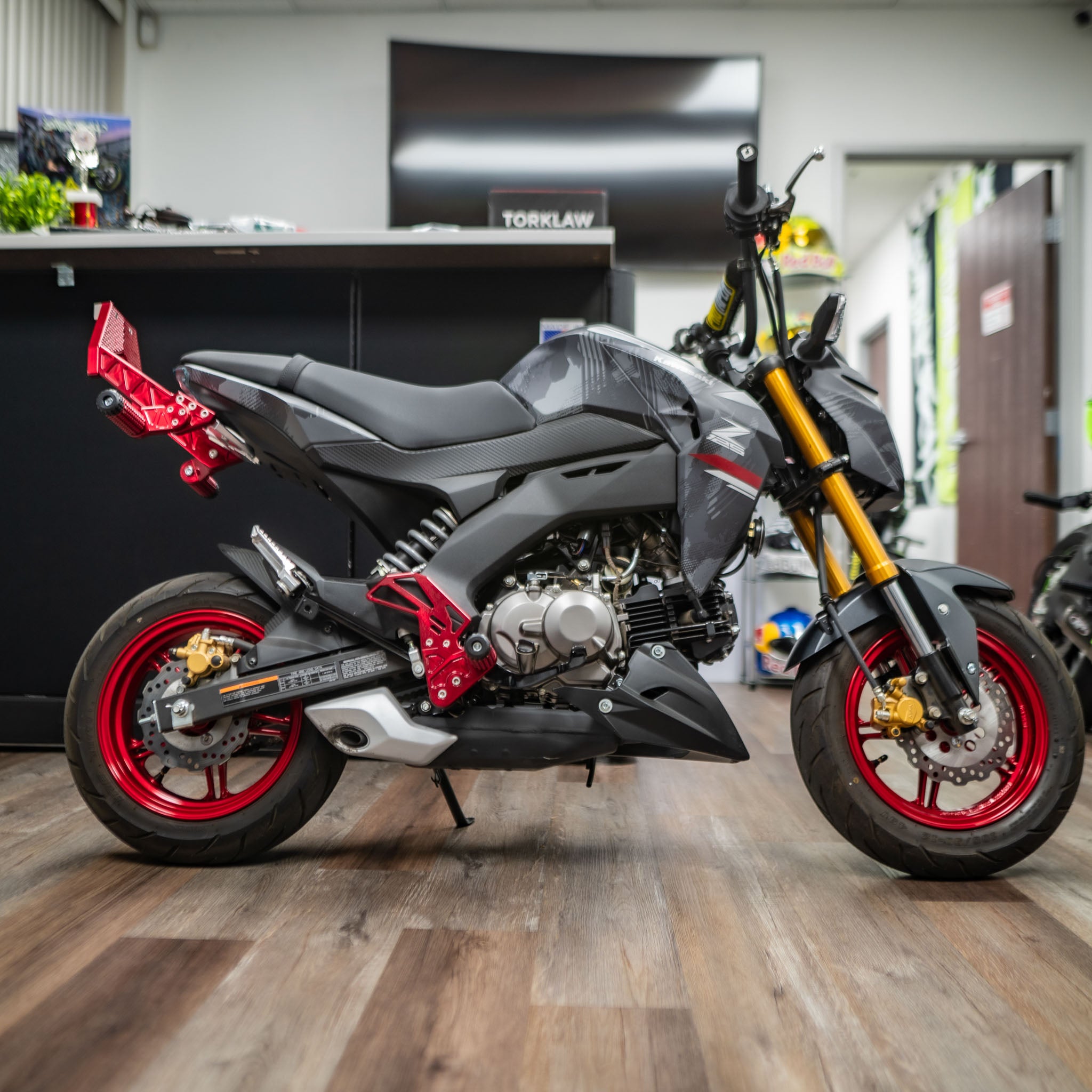 カワサキ　ｚ１２５ Kawasaki Introduces 2017 Z125 Pro | MotorcycleDaily.com